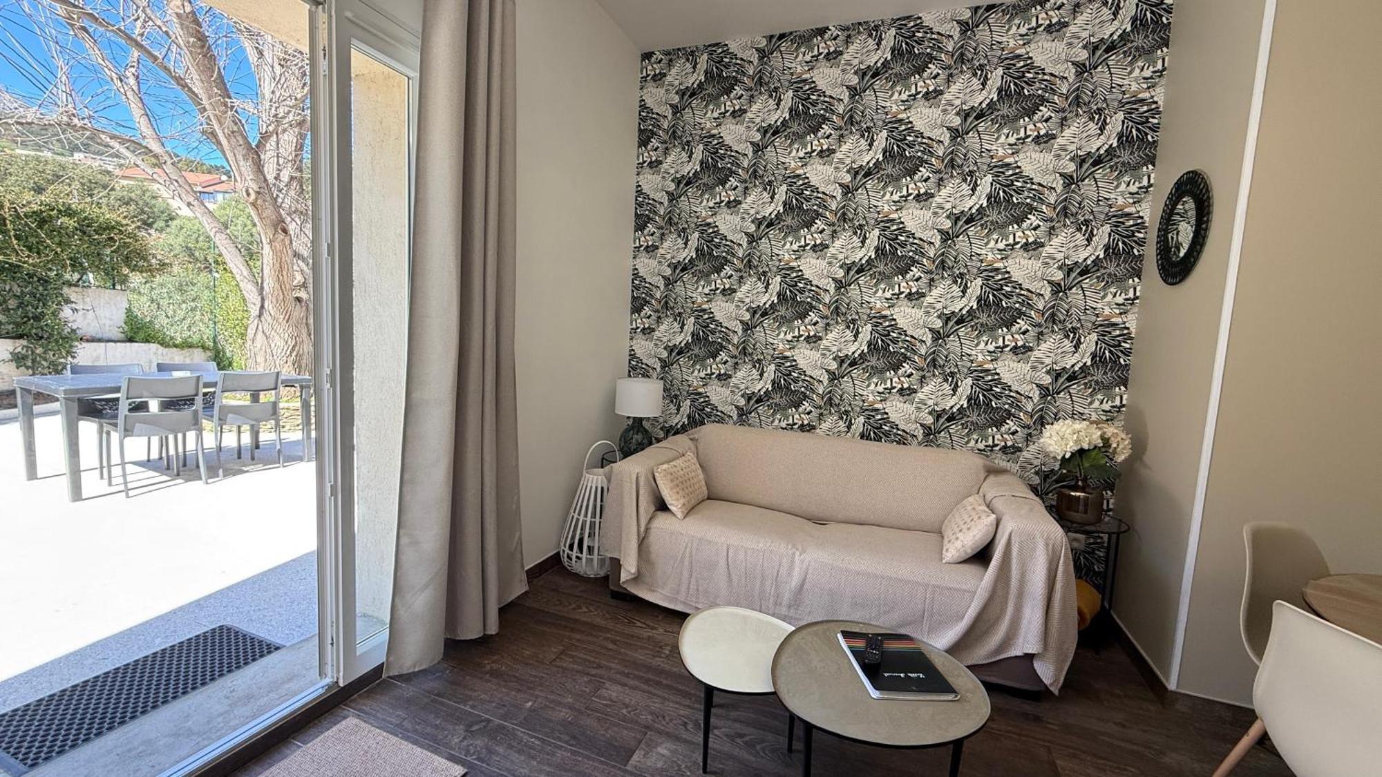 Casa Corbaia: Cozy Apartment with Garden near Town & Sea Bastia  Exterior photo
